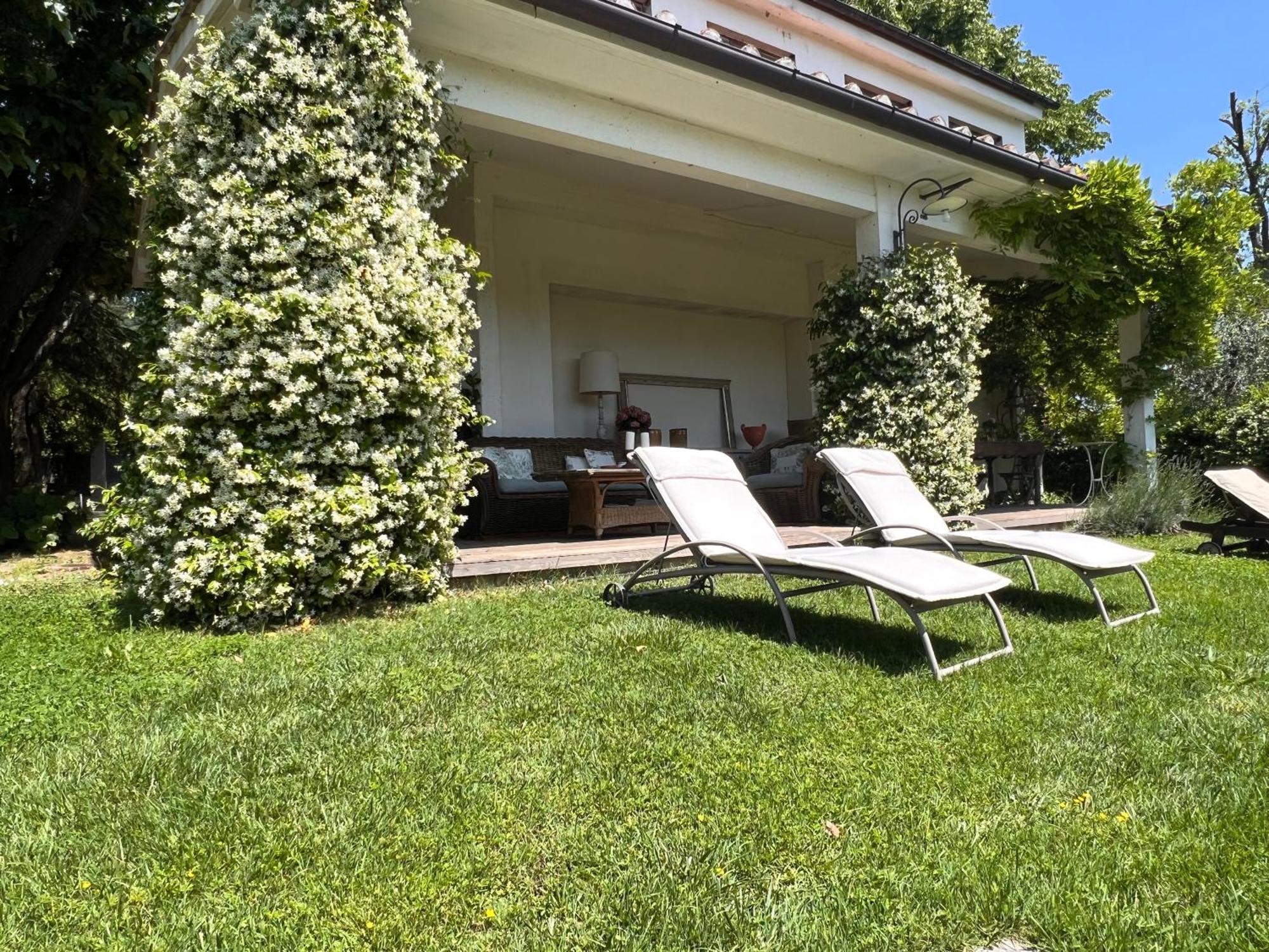 Farm stay All'ombra Del Tiglio Pistoia